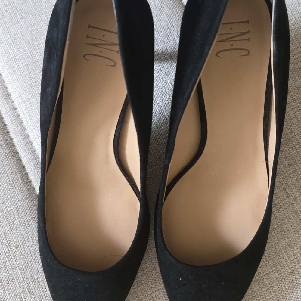 INC International Concepts Women's Black Pumps